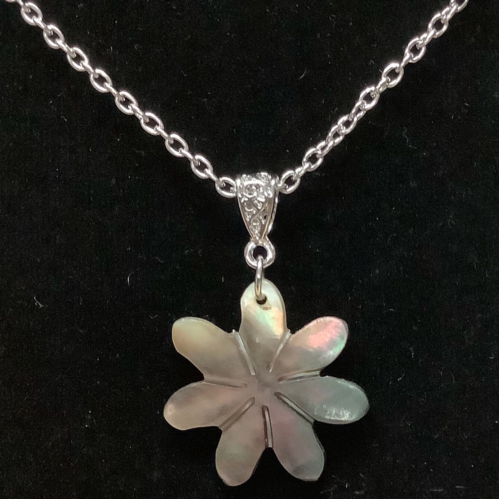Abalone Shell Flower Necklace